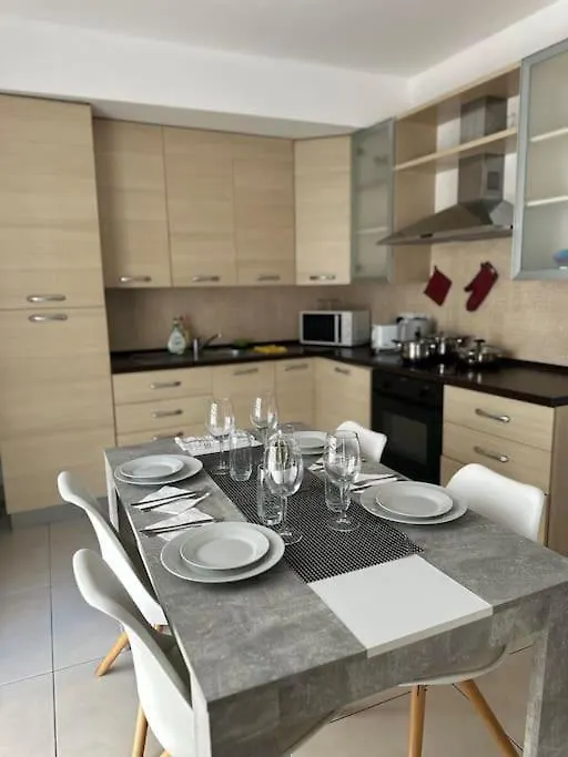 Apartament Unique 2 Bedroom Apt In St Julians St. Julian's